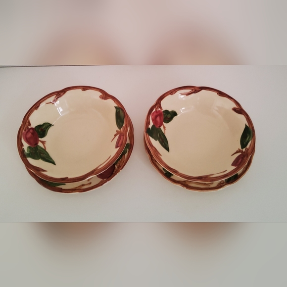Vintage Franciscan Apple Dinnerware 2 Desert Saucers and 2 Desert Bowls - Picture 2 of 5